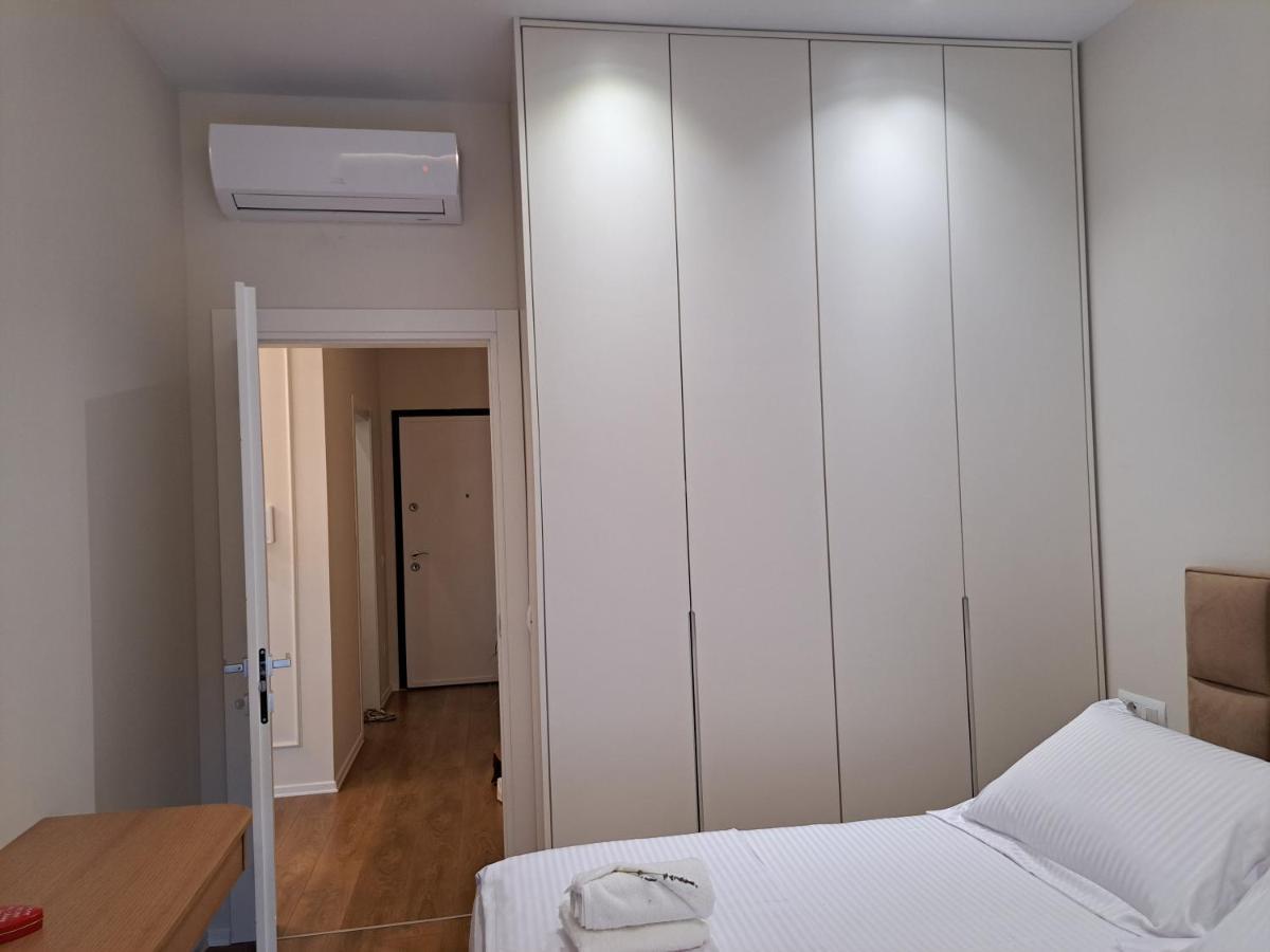 Tetris Apartment Tirana Extérieur photo